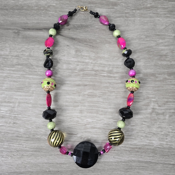Colorful 20" Necklace - Picture 2 of 11
